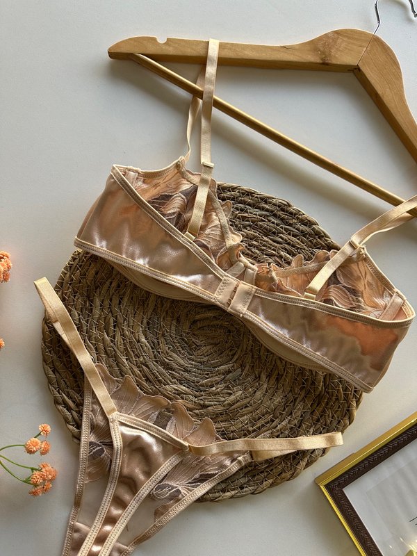 Conjunto Annie Beige 