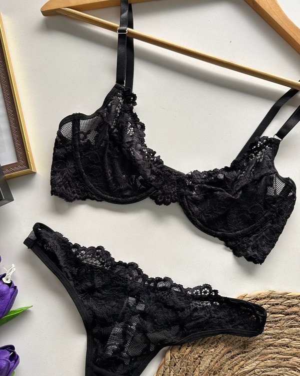 Conjunto Magi negro 