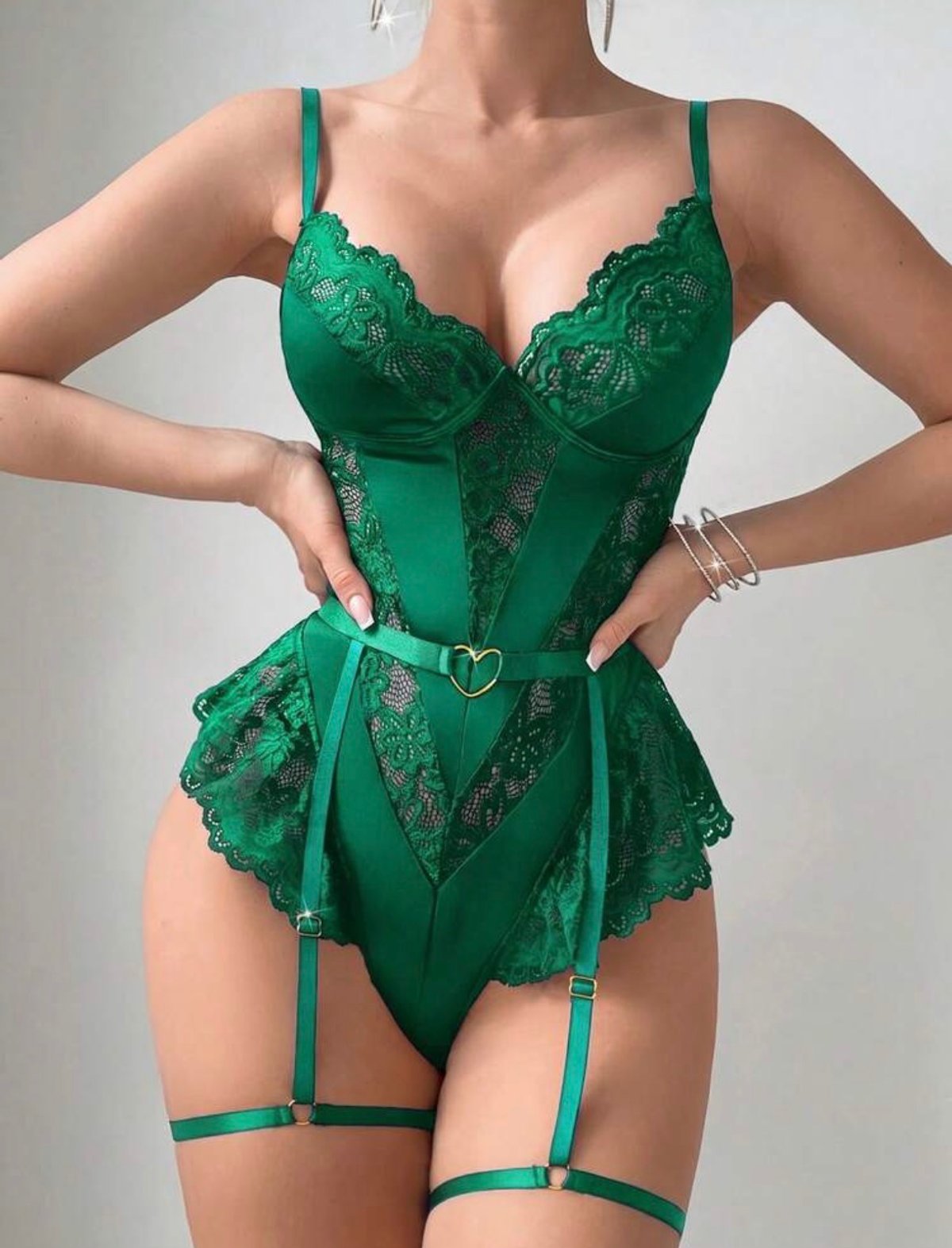 Body con ligas en verde  - 3