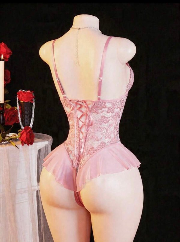 Body con aberturas en rosa 