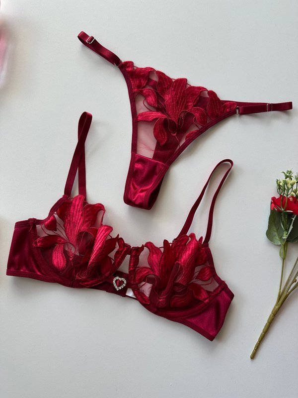Conjunto Annie bordo 