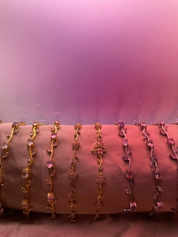 brazalete tulipan bañado en oro