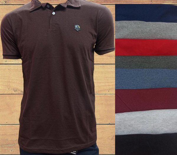 Remera con cuello