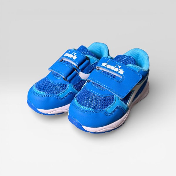 Calzado Diadora Falcon 5 French Blue