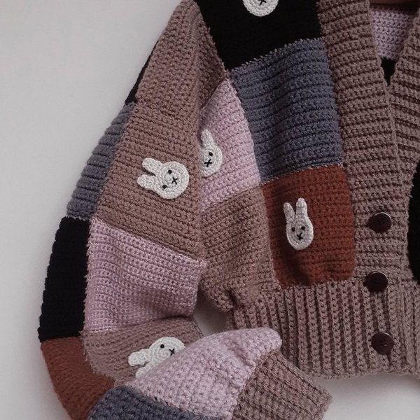 Miffy Cardigan 🖤