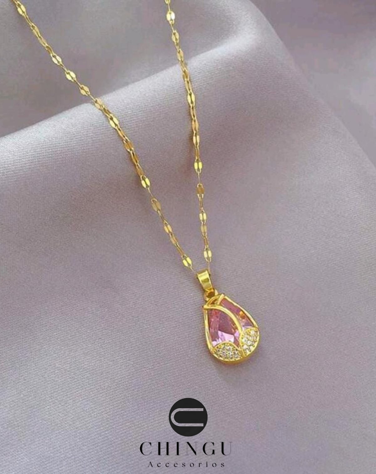 Gargantilla con dije de flor de tulipán