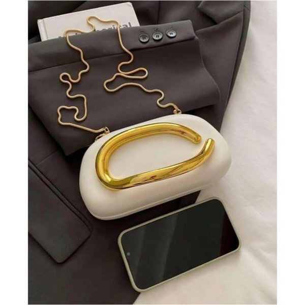 ♥️Una bandolera con mucho estilo 😍✨