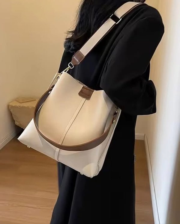 😍♥️ La bucket bag no te quedes sin la tuya🙌🏻