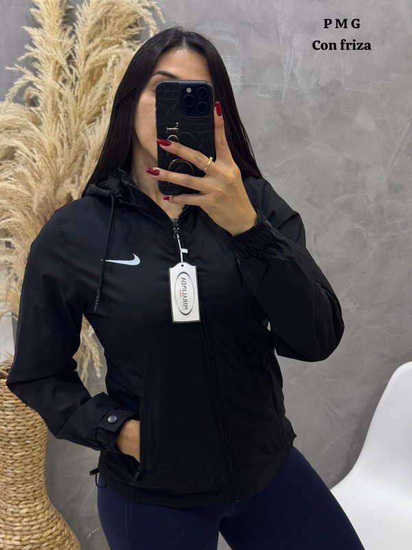 🧊 Campera Rompeviento con Interior de Corderito – Abrigo Total, Estilo Ligero 🧊