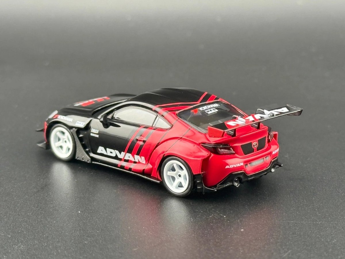 Toyota GR86 HKS TYPE R ADVAN - 5