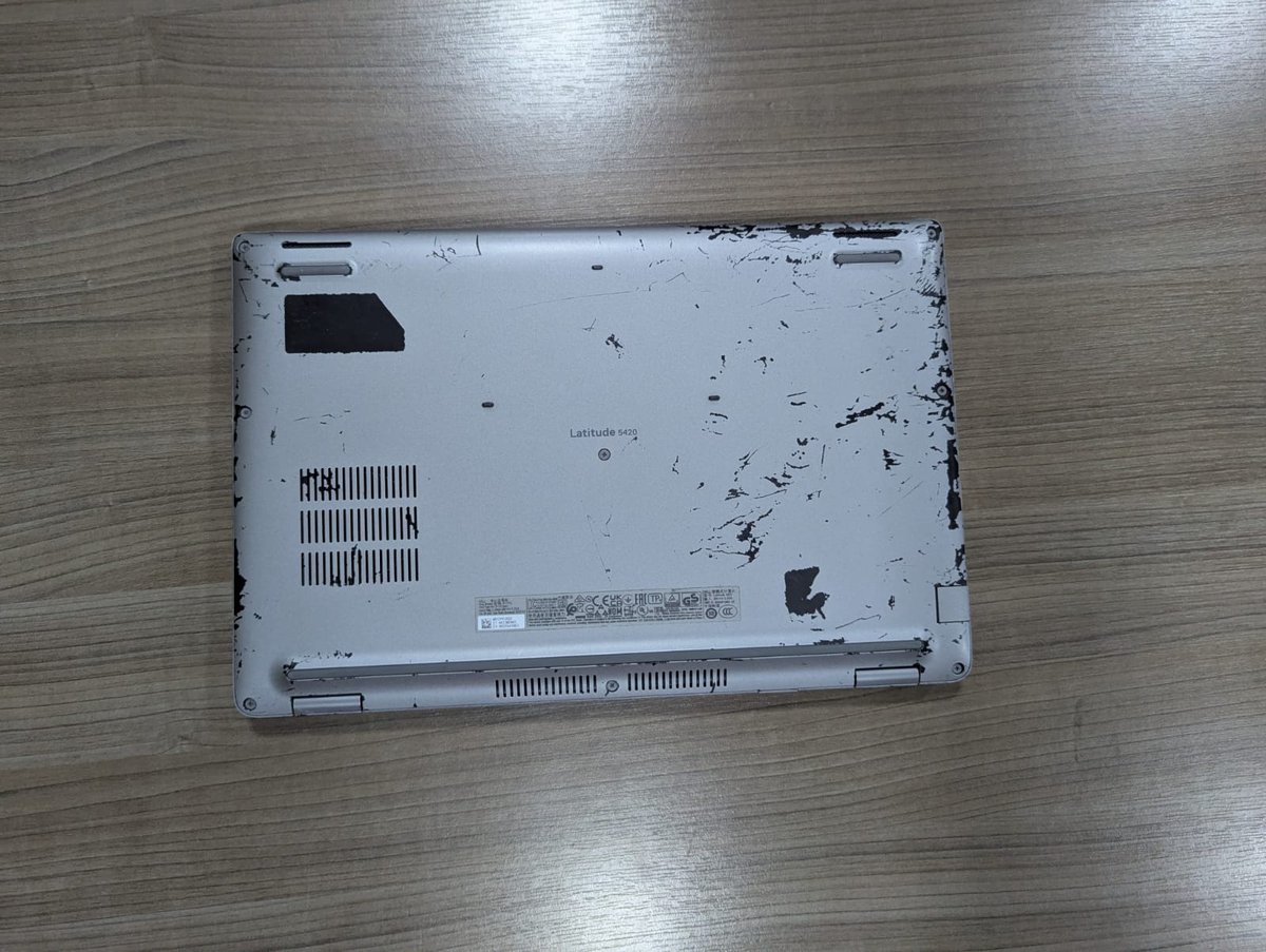 Dell Latitude 5420 - 6