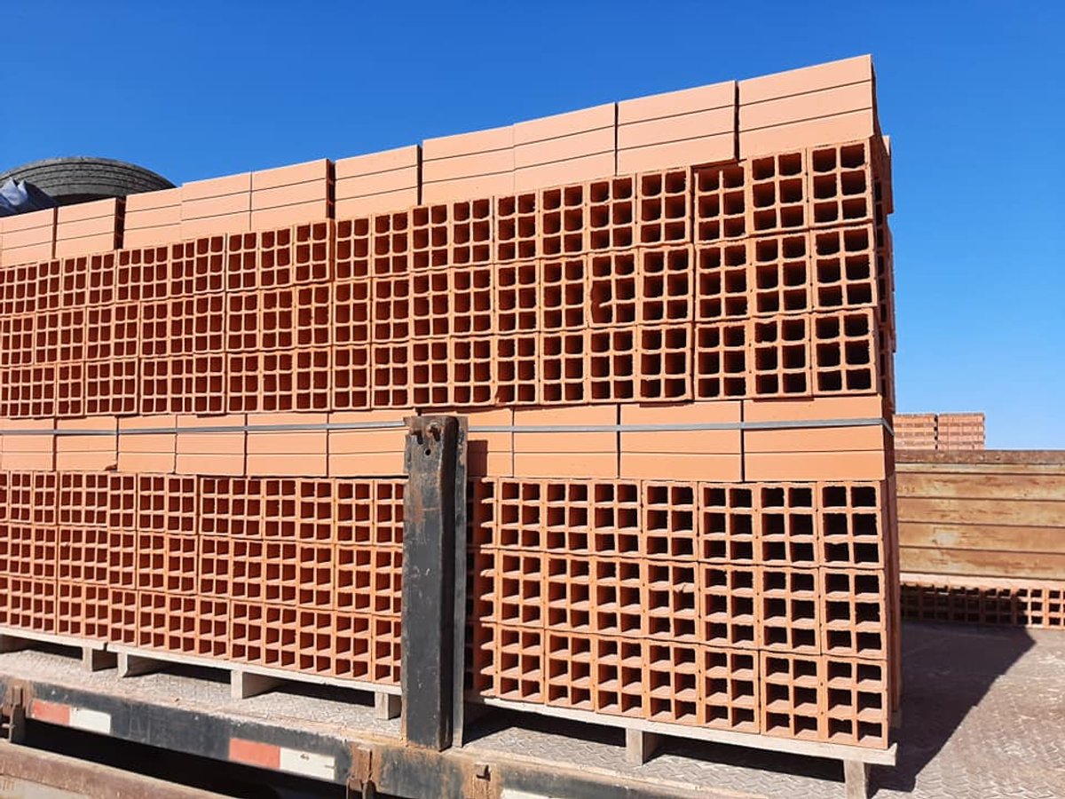 LADRILLO HUECO de 1ra