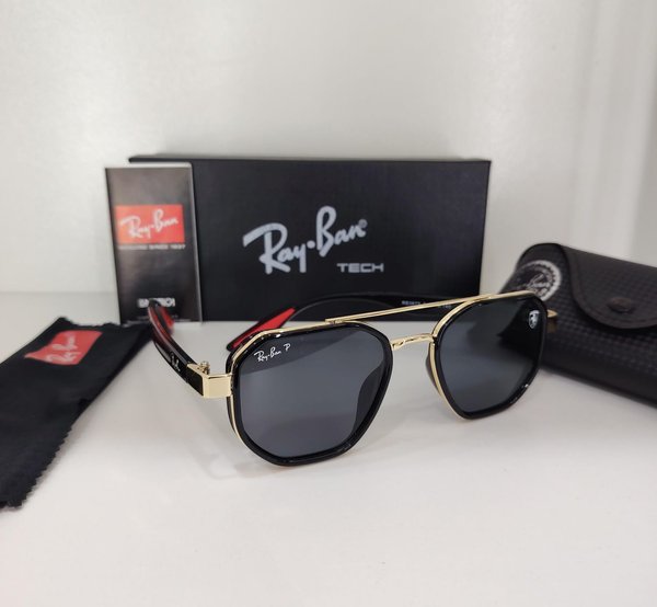 Ray-Ban Scuderia Ferrari
