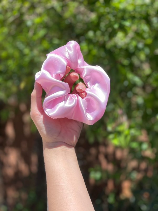 Scrunchie Rosa satinado