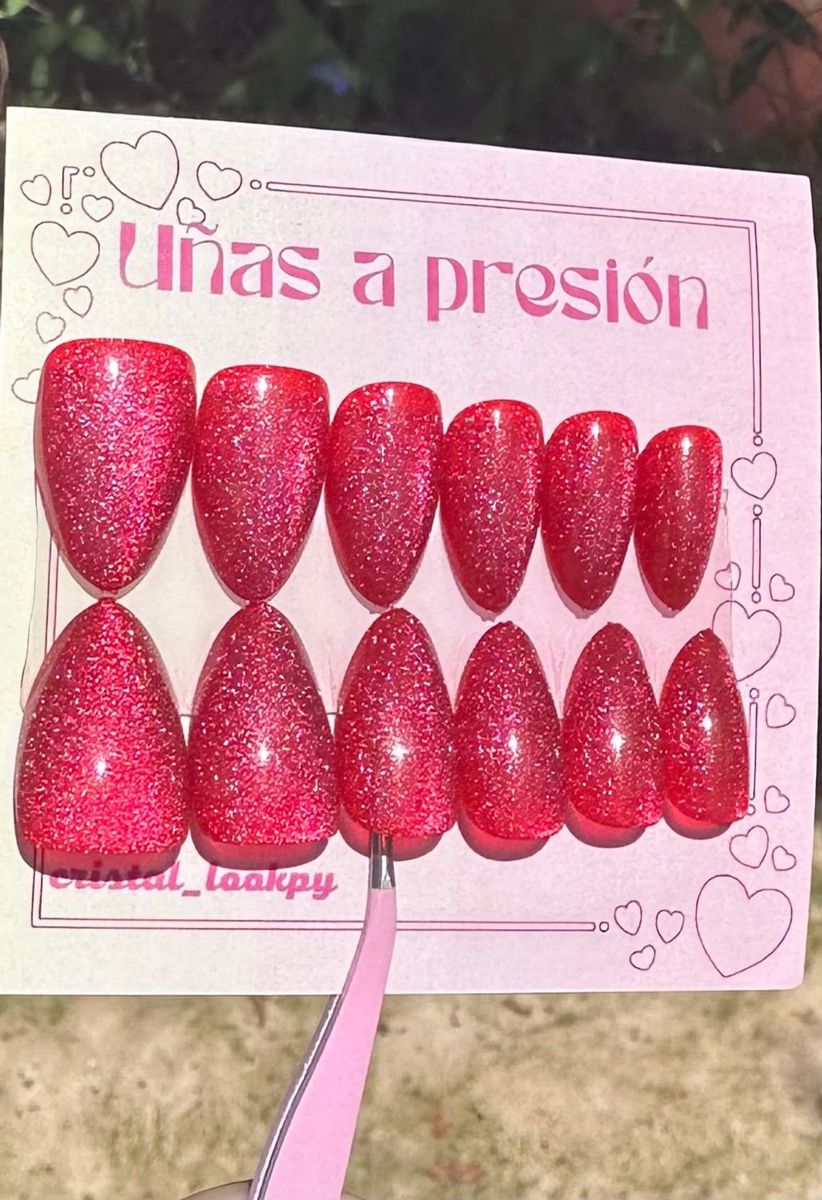 Ojo de gato rojo particulas-almeond-corto- POG-103