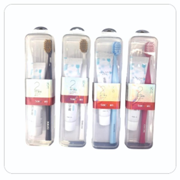 Kit de Higiene Bucal con Pasta Dental