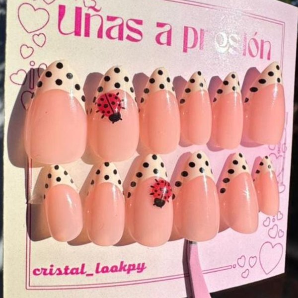Diseño en almendra Corto - PDAC-001