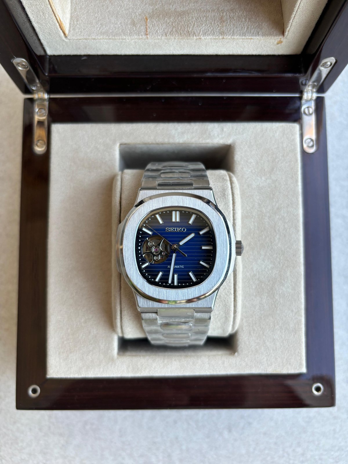 Seiko Mod - Nautilus Open Heart Royal Blue - 3