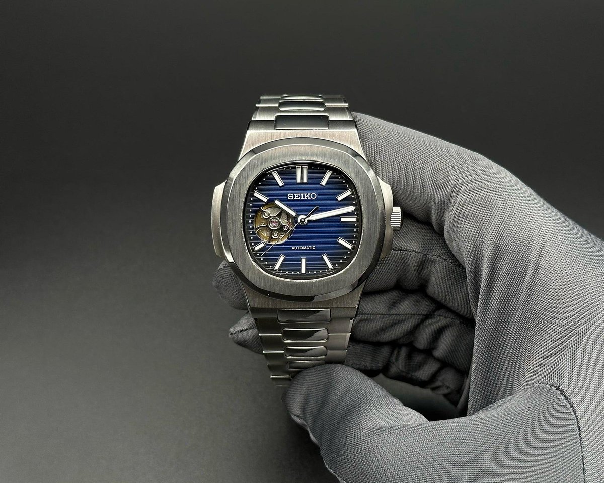 Seiko Mod - Nautilus Open Heart Royal Blue