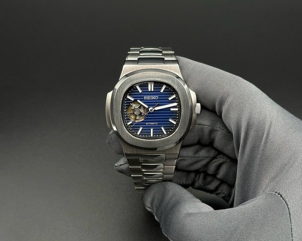 Seiko Mod - Nautilus Open Heart Royal Blue