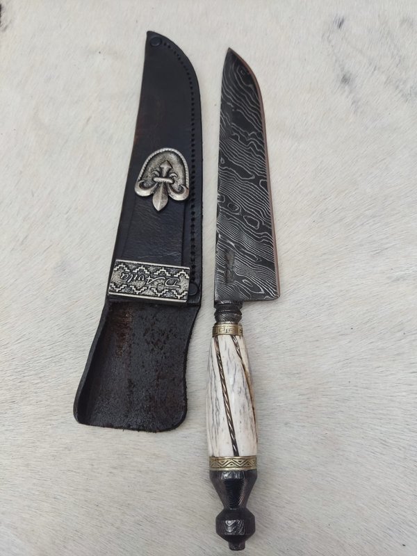 Cuchillo Artesanal Integral Damasco 8"