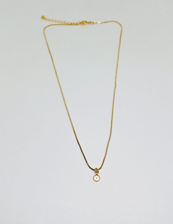 Collar Bañada en Oro Punto de Luz