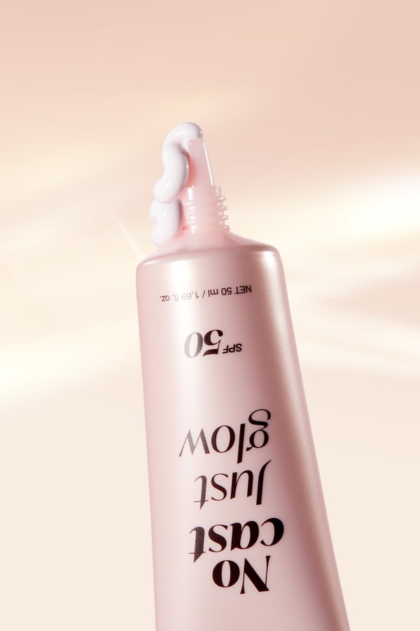 PROTECTOR SOLAR 50+ SPF 50 ML  COLLAGEN GLOW - Medicube 