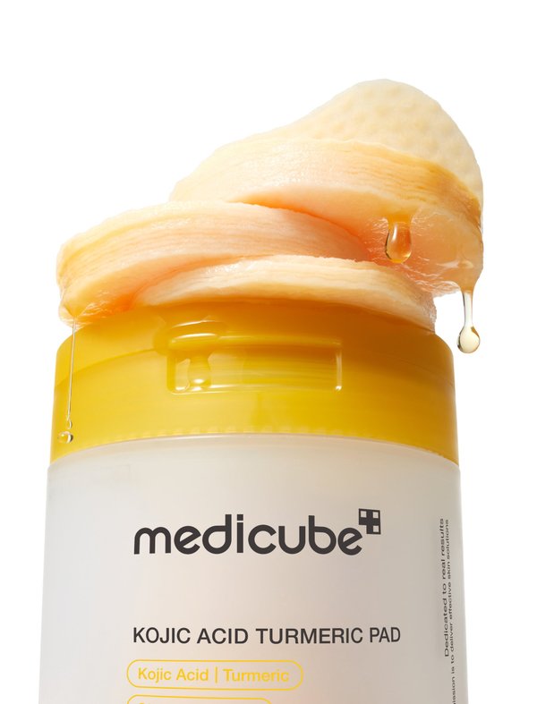 KOJIC ACID TURMERIC TONER PAD 70 UNIDADES 160 ML - MEDICUBE