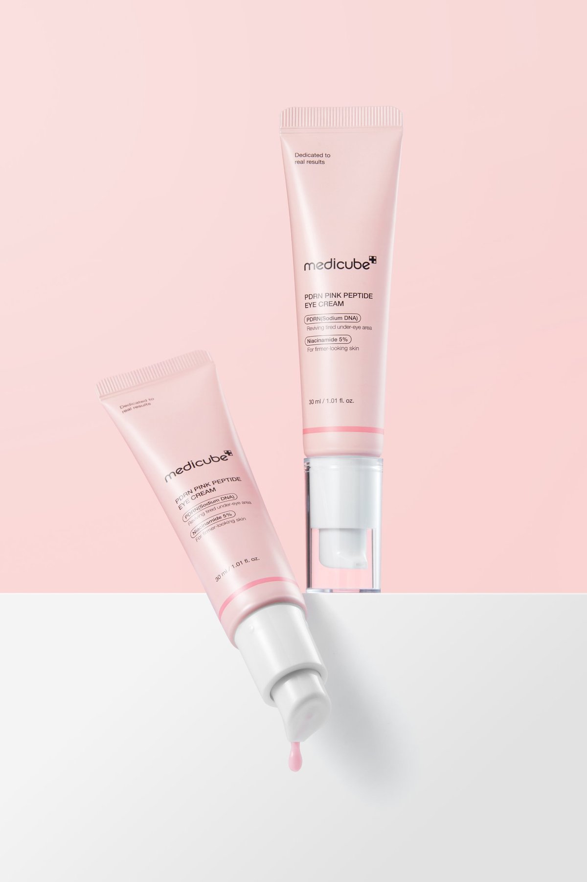 PDRN PINK EYE CREMA 30 ml  - Medicube    - 2