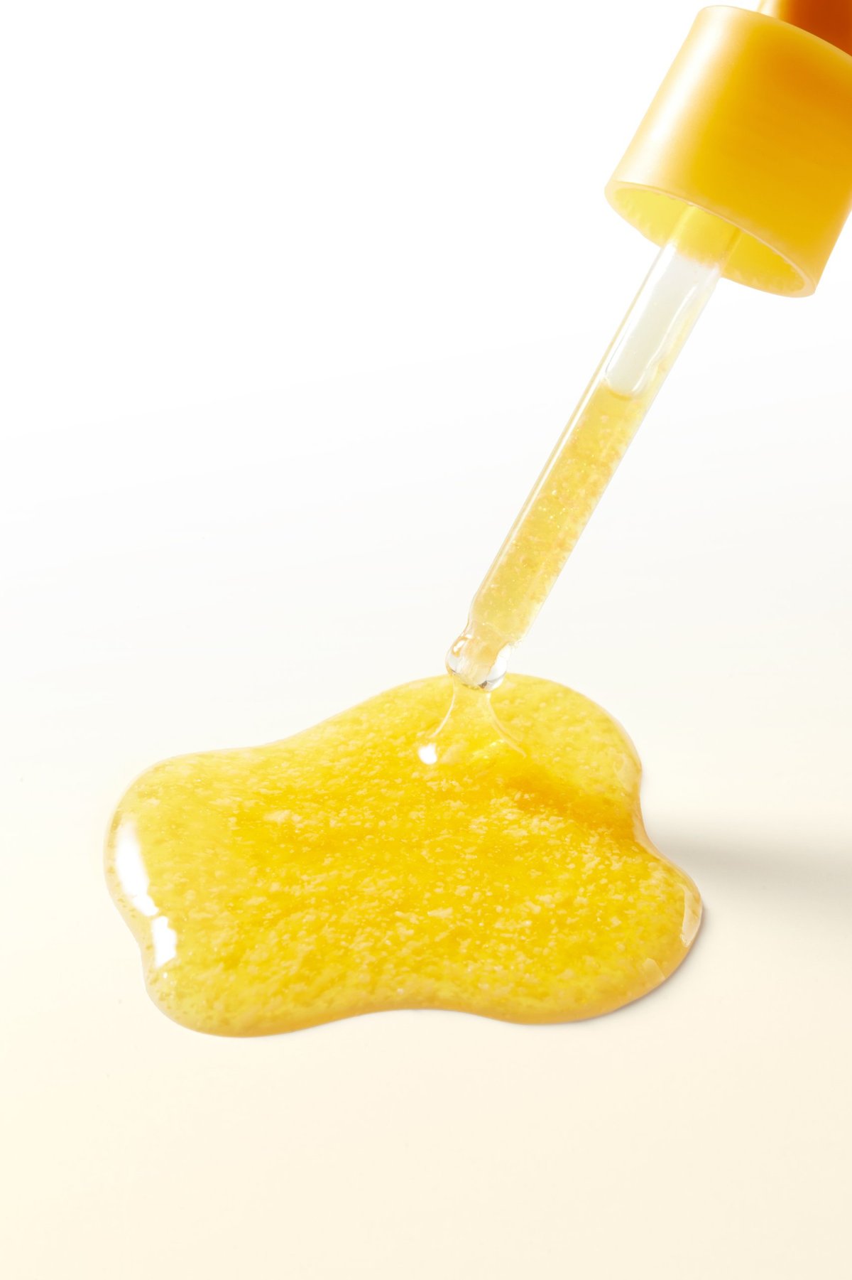 KOJIC ACID TURMERIC SERUM 30 ML  - MEDICUBE   - 2