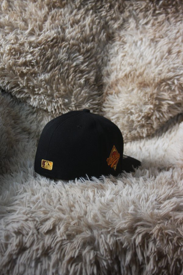 Gorra “LA” Bordada – Estilo Streetwear