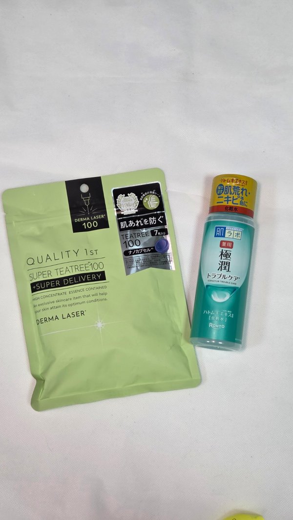 Kit para Piel con Imperfecciones: Hada Labo + Quality 1st Tea Tree