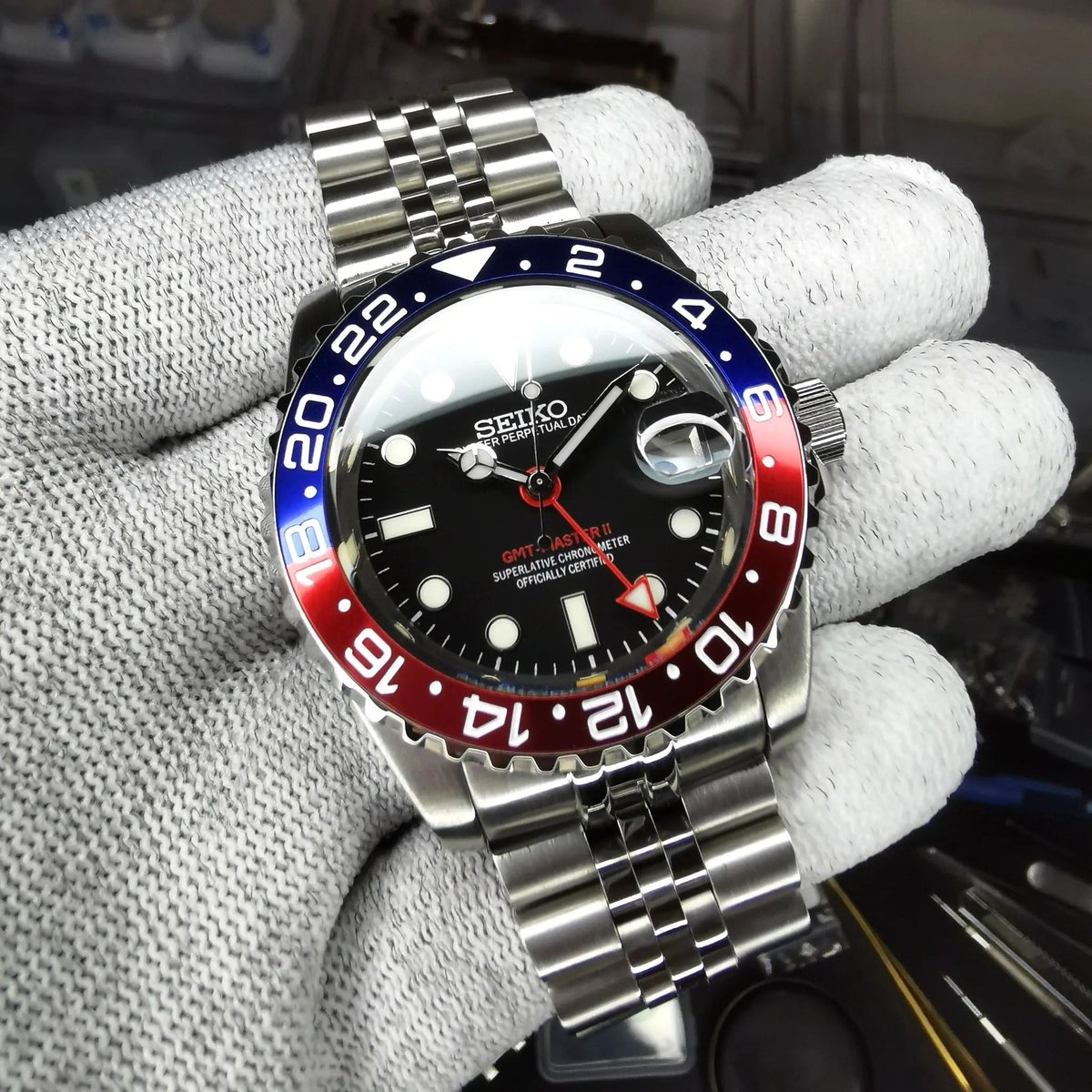 Seiko Mod GMT Master II "Pepsi"