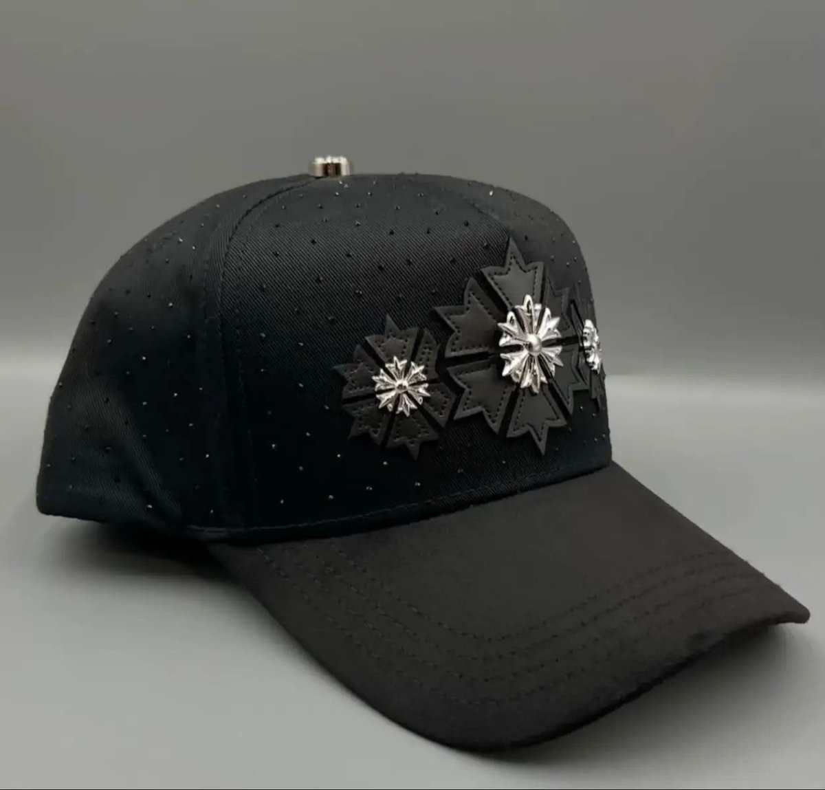 Barbas Hats modelo Platinum Snowflake en color negro. - 2