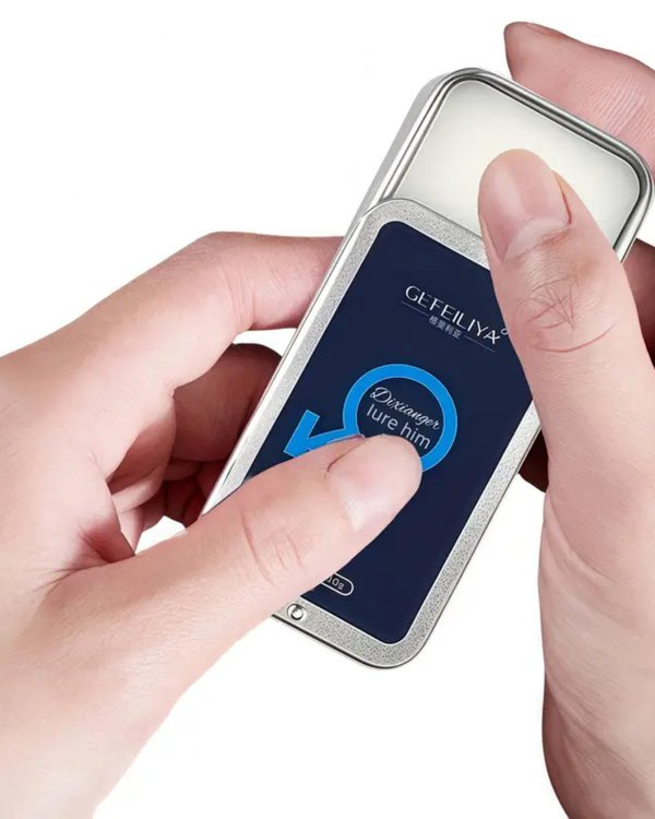 🔹 Perfume Sólido para Hombre – con Fragancia Fresca y Frutal