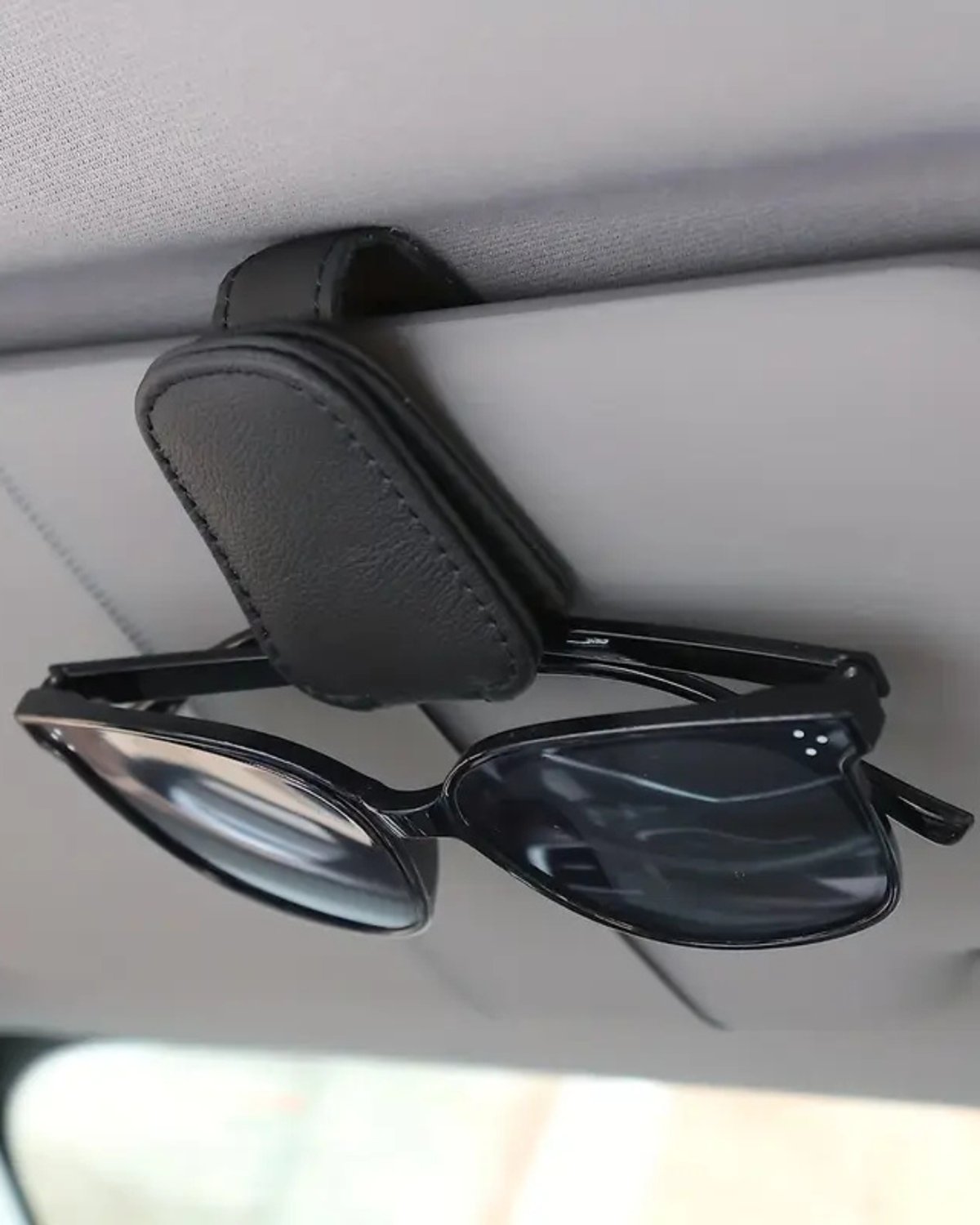 Porta Lentes Magnético para Auto – Diseño Minimalista y Elegante - 3