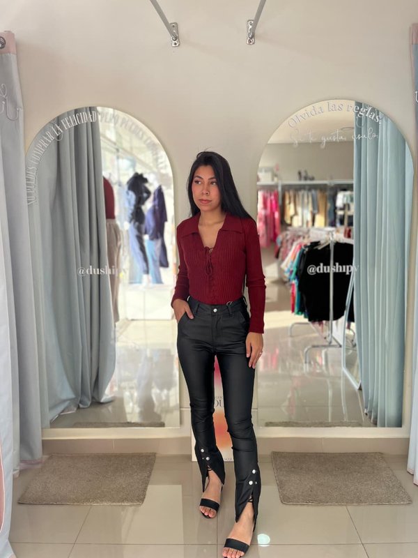 pantalon cuerina