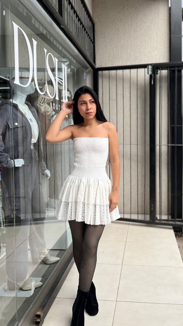Vestí strapless 