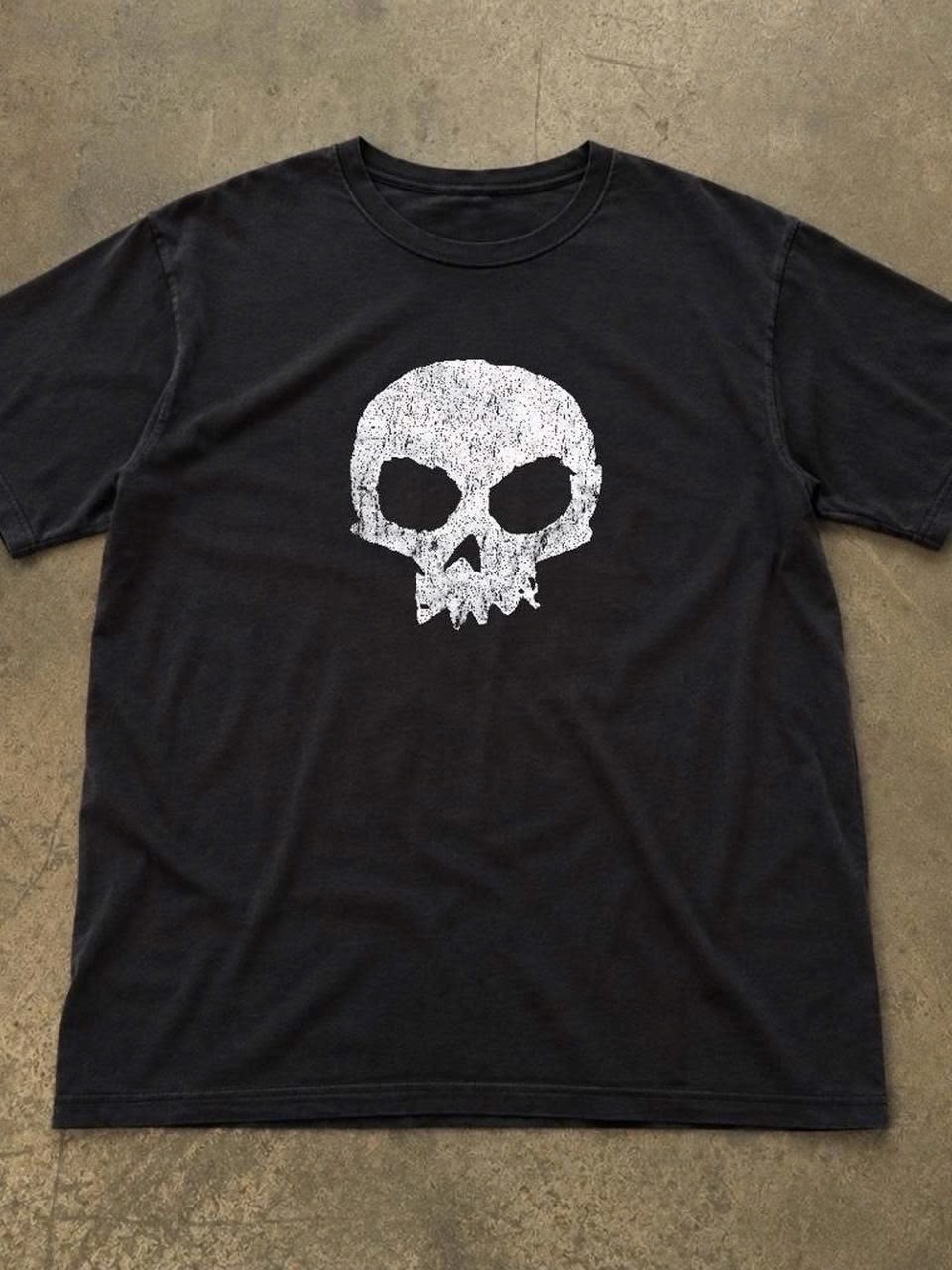 Remera negra calavera de Sid Phillips — imagen 2