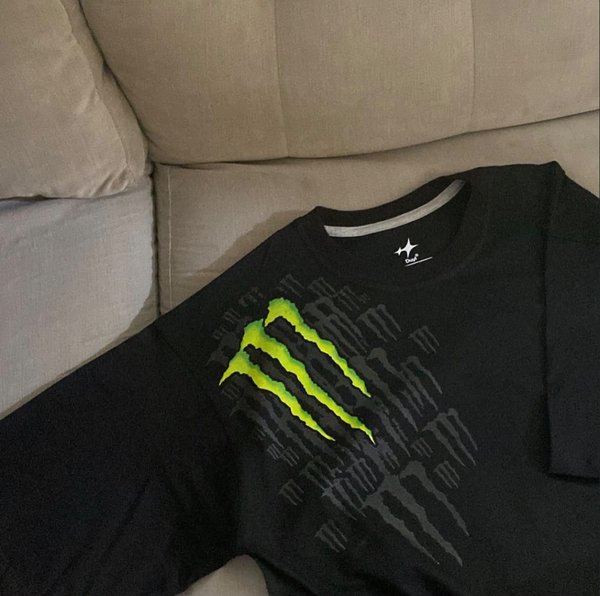 Remera negro Monster EDITION