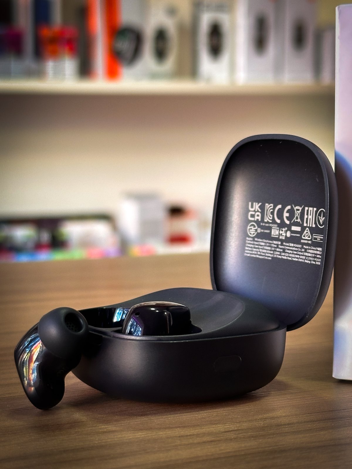 Auriculares Xiaomi Redmi Buds 6 Play (Negro) - 2