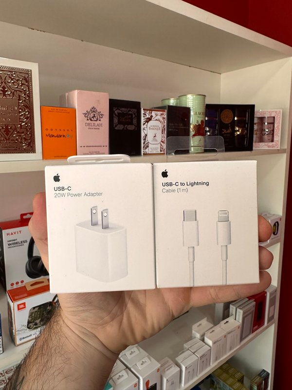 Combo Cargador + Cable iPhone 1M (USB-C a Lightning)