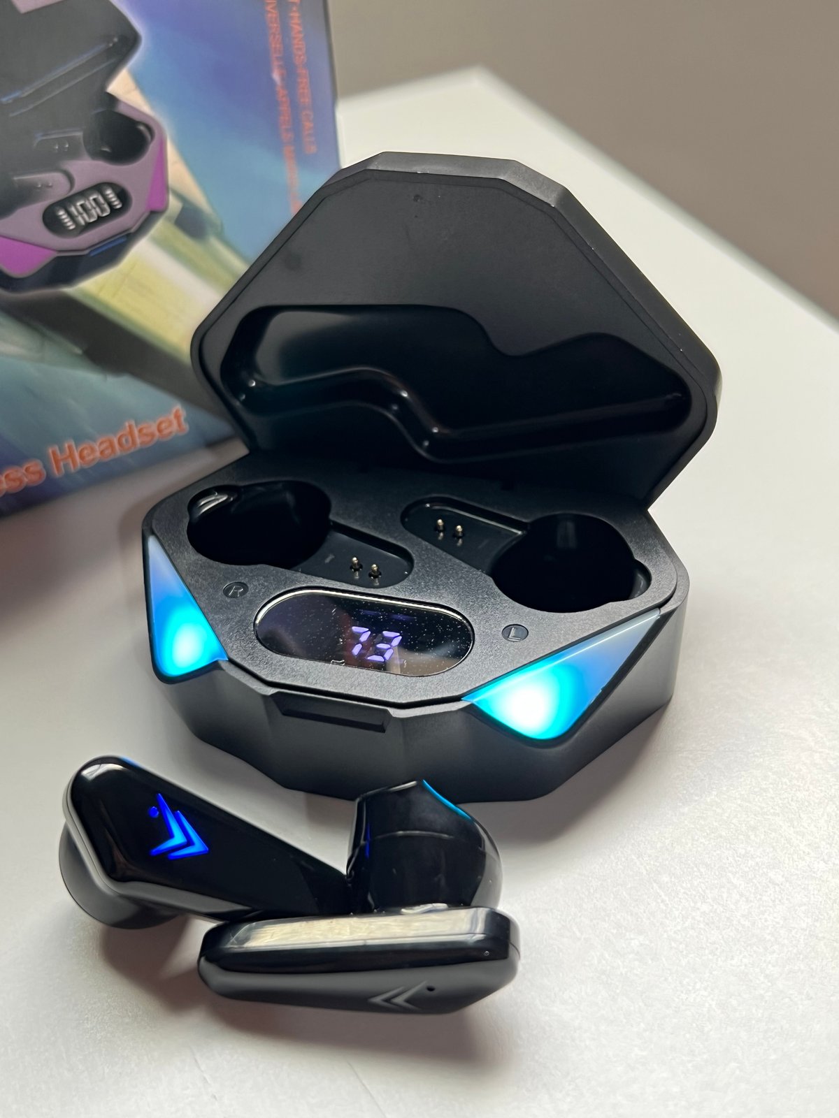 X15 Gaming Earbuds - 3