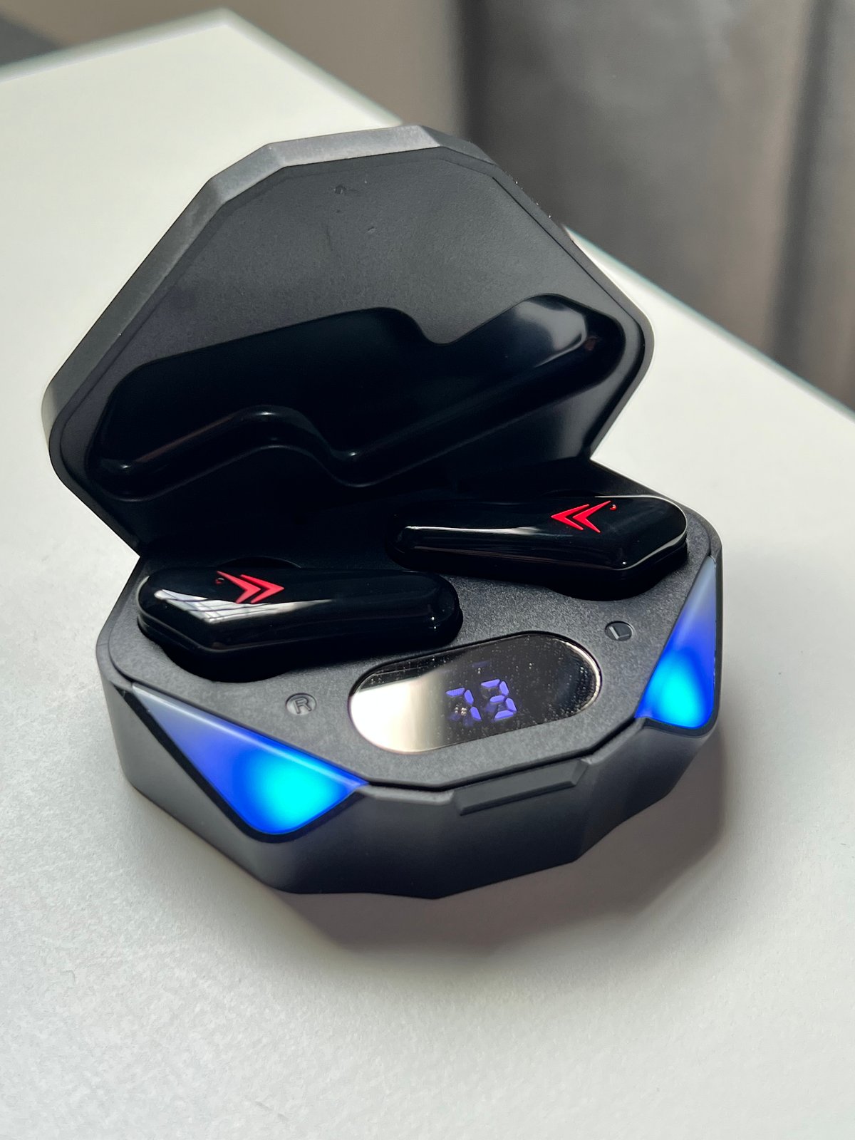 X15 Gaming Earbuds - 2