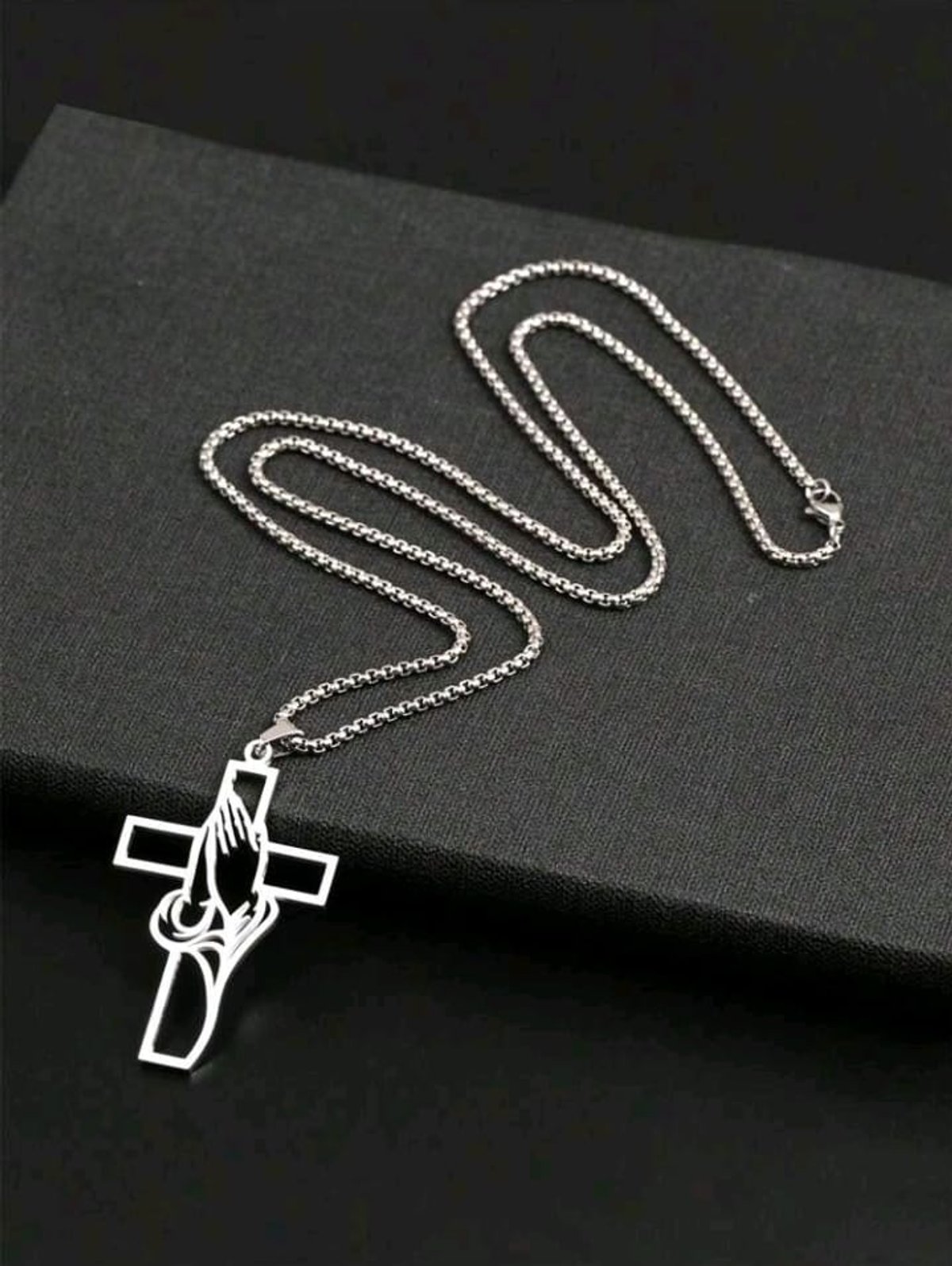 Collar amén con colgante de cruz - 2