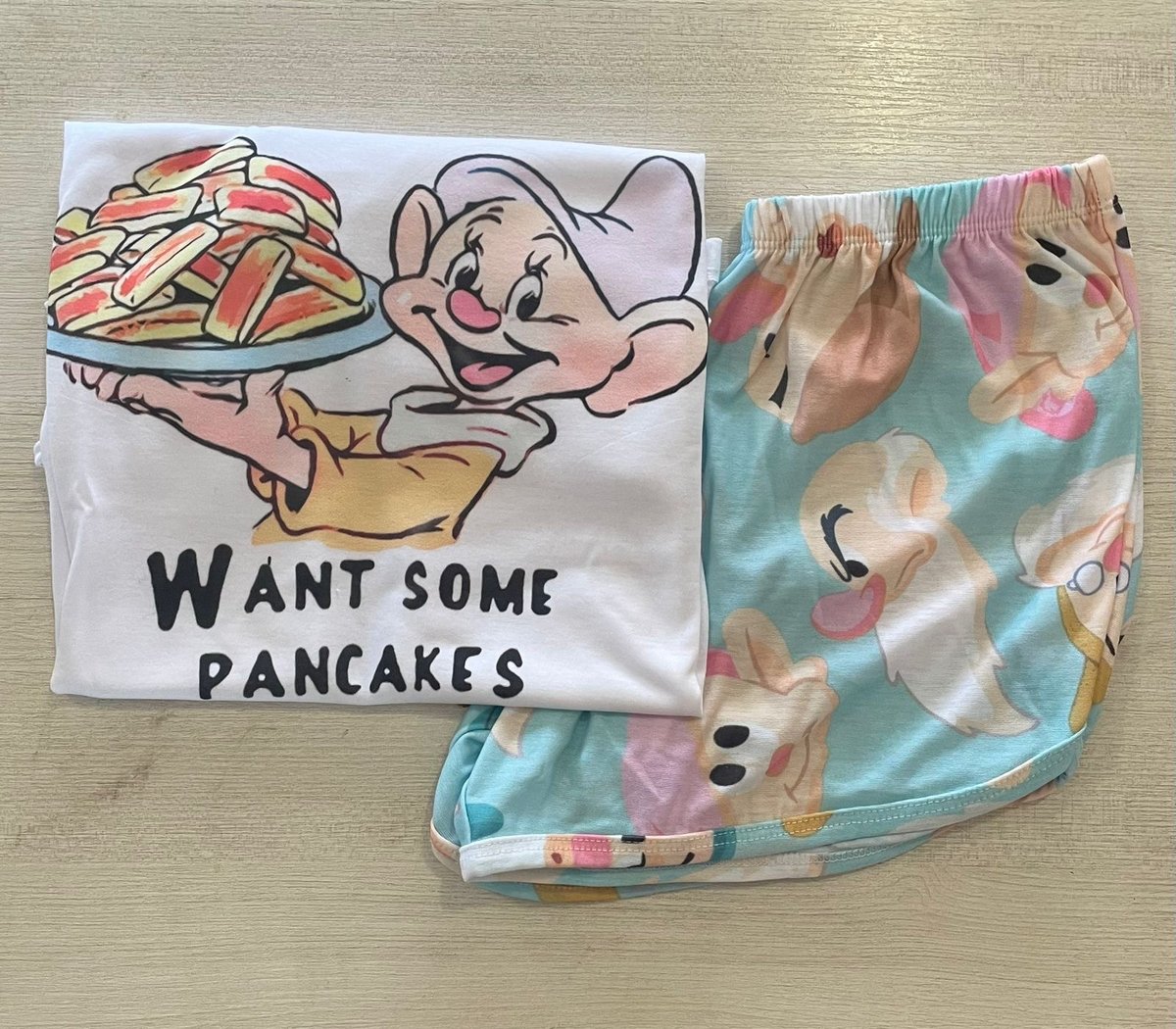 Conjunto corto- ENANITOS  - 2