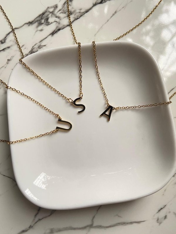 Collares con Iniciales