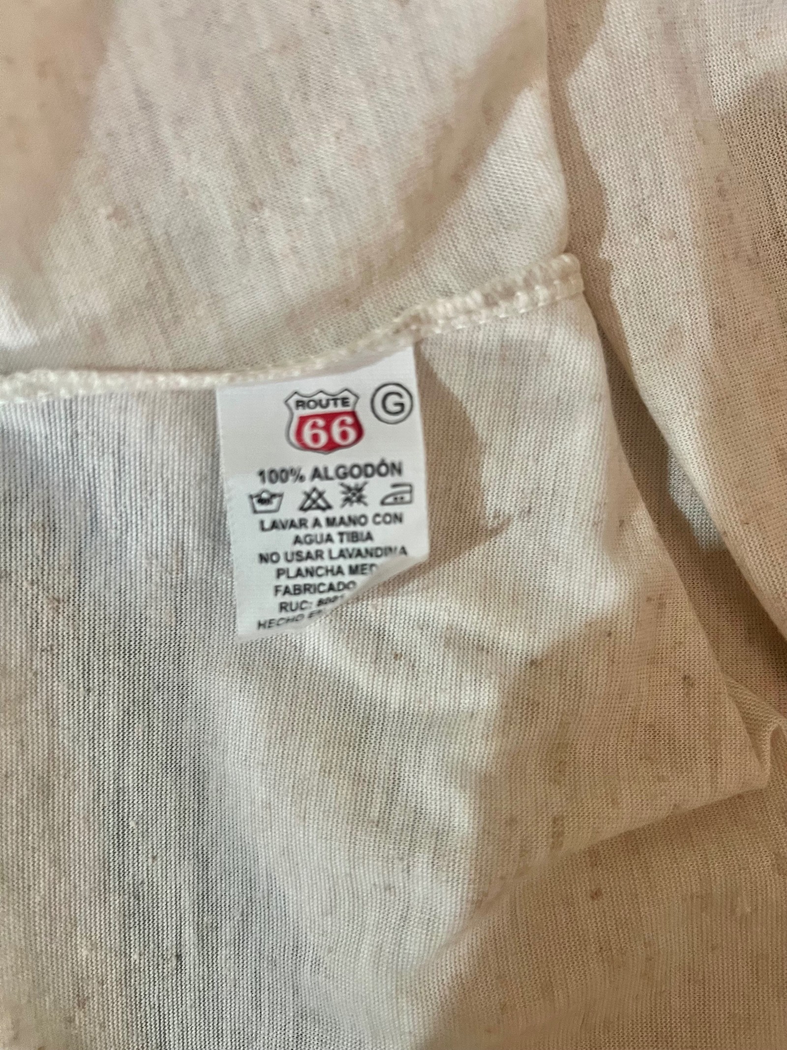 Remera Holgada Manga Murciélago Cruda - Talle G⁠ — imagen 4