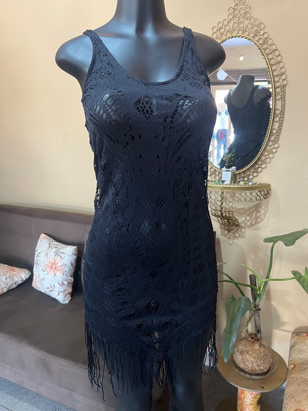 Salida de Baño de Encaje Calado Negro con Flecos - Talle P⁠