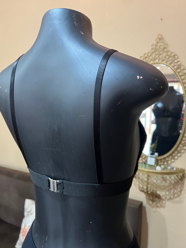 Bralette Negro con Lentejuelas - Talle G
